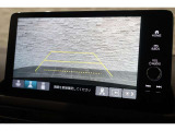 バックカメラが装備されており、後方の安全確認はもちろんのこと狭い場所での駐車や雨の日・夜間など視界の悪いコンディションでのストレスの軽減にもなります!