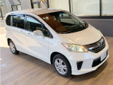 フリード 1.5 G プレミアムエディション 4WD 
