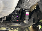 お車を安心してお乗りいただく為には、足回りの定期点検が欠かせません。サービスサポート(有償保証)では無料点検もご提供しており、安心のカーライフをお過ごしいただけるサポート体制が整っています。