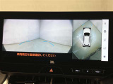 全周囲カメラ付きで車庫入れも安心ですね。