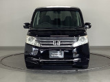 ご覧のように綺麗にクリーニングされており、とてもキレイなボディですよ。外装はもちろん内装も綺麗です。