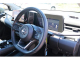 前席全体 目線も高く広い視界で安心して運転することができますね!