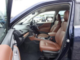 SUBARU認定U-Carでは独自の厳しい基準を設けた「まごころクリーニング」を全車に実施。高品質なクルマをご提供いたします。