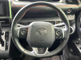 【純正革巻きステアリング】上質な革を使用することで、手にしっかり馴染みとても運転しやすいハンドルです♪