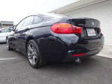 長期にわたる保証を実現。安心の無償保証。2年間のBMWプレミアムセレクション保証と延長保証(別途費用)を合わせて最大4年間の保証。万一の故障に長期間備えることができ、ご安心してお乗り頂けます。