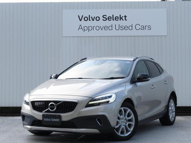 V40クロスカントリー D4 モメンタム ディーゼル 