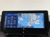 いまや必須装備「ナビゲーション」搭載!知らない場所にスイスイッとドライブ。もう、これなしではハンドルを握れませんね!でも運転中の操作は危険ですのでご注意ですね☆