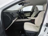 【車内クリーニング】専門スタッフが見えないところまでピカピカに徹底洗浄!当店の中古車は内装にも自信ありです!試乗大歓迎♪詳しくは、お問い合わせお待ちしております。