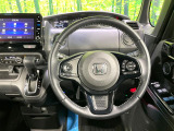 【純正革巻きステアリング】上質な革を使用することで、手にしっかり馴染みとても運転しやすいハンドルです♪