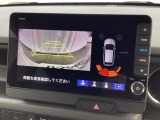 バックカメラも装備しております。車庫入れの苦手なお客様も安心!重宝してくれます!