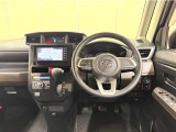 運転しやすいインパネ周りです。見やすいレイアウトで快適なドライブをサポートします☆☆