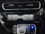 オートエアコンを装備しております!自動で調整してくれますので、車内も快適です☆