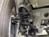 お車を安心してお乗りいただく為には、足回りの定期点検が欠かせません。サービスサポート(有償保証)では無料点検もご提供しており、安心のカーライフをお過ごしいただけるサポート体制が整っています。