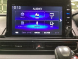 ナビゲーションはフルセグTV、インターナビ対応のGathers純正メモリーナビを搭載しています。Bluetoothオーディオ機能がありますので、スマートフォンなどの音楽も再生できます。