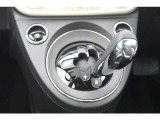 ATモード付5速シーケンシャルトランスミッション(デュアロジック):AT車のラクラクと、MT車の楽しさを兼ね備えたトランスミッション。シーンによって、お好みのドライブスタイルをお楽しみ頂けます!!