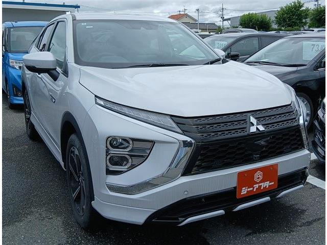 エクリプスクロス PHEV 2.4 P 4WD ワンオーナー 禁煙車 純正8インチナビ