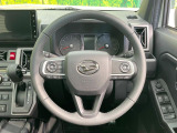 【ステアリングスイッチ】運転中、前方から目線をそらすことなく、オーディオ等の操作が可能な便利機能!安心&快適なドライブを演出してくれます♪