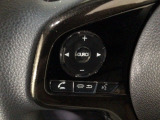 ステアリングリモコンは、運転中でも簡単に音量調整やチャンネル変更もできます!わき見運転防止にもつながるので安心です♪