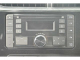 CD・ラジオ付きです。当たり前の装備ですが、無くちゃ困りますよね。いい音かけて、快適空間を演出して下さい。