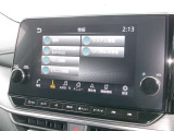 メモリーナビです。Bluetoothで好きな音楽を聴く事ができるので、ドライブがひときわ楽しくなっちゃいますね♪NISSAN CONNECTも利用出来ます。