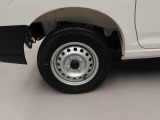 ダイハツ認定中古車は、『車両状態証明書』『約60項目の徹底点検・整備』『内装の徹底清掃と洗浄』『もしもの時の無償保証』が全車に付いています。