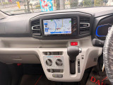 エンジンオイル、オイルエレメント、ワイパーゴムの交換と、室内抗菌消臭処理を施工し、ご納車させていただきます