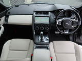 Eペイス Rダイナミック SE 2.0L P250 4WD 