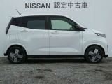 取り回しのしやすいボディサイズが支持されています。静かで力強い電気自動車の加速をぜひご体感ください。