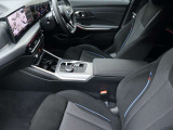 Murauchiグループは年間 輸入中古車販売台数1000台!輸入車のご不安もすぐに解消致します。お客様と共に歩んで行くようなカーライフをご提供致します!
