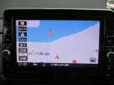 日産純正の地デジ対応ナビゲーションが装着されてます。