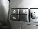 横滑り防止装置付き。ぬかるんだ道や雪道でタイヤが空転するときは、SW、OFFで試みてください。