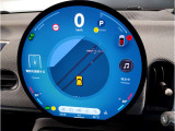純正ナビです。とても使いやすく、Bluetooth&USBオーディオインターフェイスで、電話も音楽も楽しめます。