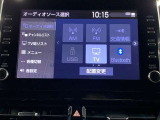 ディスプレイオーディオを装備。スマホとクルマをつなぐことでいろんなサービスが楽しめます。