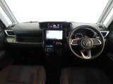 見通しのよいすっきりとした視界で、誰でも運転しやすいです。運転のしやすさは疲れにくさにも繋がりますよ♪