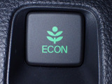 エンジン、エアコンなどを制御し低燃費な『ECONモード』に、また走りを楽しみたいとき、空調など快適性を重視したいときにはスイッチOFFで通常モードに切り替えができます!