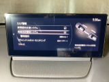 車両が車線を踏み越えそうであると判断すると、ビープ音により警告。ドライバーの素早い回避操作をサポート致します。