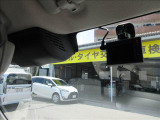 ヒヤッとした時も安心の追突被害軽減ブレーキ&ドライブレコーダー装備しております(^^♪