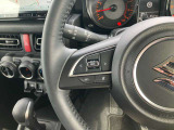 【クルーズコントロール】アクセルペダルを踏まずに一定の速度で走行可能。高速道路や加速・減速の少ない自動車道などで便利です。