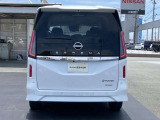 初度登録月から数えての日産自動車の新車保証を継承いたします。(3年6万キロ走行までの一般保証、5年10万キロ走行までの特別保証)