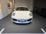 現代的な快適性とクラシックな911らしいフィーリングを両立した最後のNAモデル。