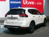 エクストレイル 2.0 20X 4WD 3列車 