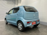 左車体後方にガソリン給油口があります。タンク容量は27Lです。