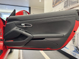 スタンダード インタリア、ブラックRace-Tex
