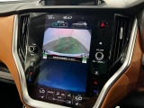 大型画面のバックカメラ付きです.車両サイズも大きいのでバックカメラがあると安心して駐車できますね♪