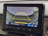 バックカメラも装備しております。車庫入れの苦手なお客様も安心!重宝してくれます!