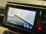 バックギアに入れるだけで自動でリヤカメラに切り替わります!車庫入れやバックが苦手な方にオススメ!