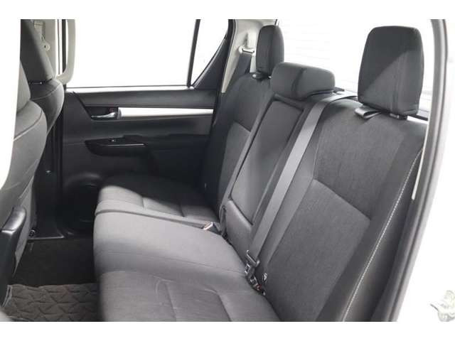 トヨタ ハイラックス 2.4 Z ディーゼル 4WD の中古車詳細 (67,000km