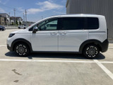 フリード 1.5 クロスター 