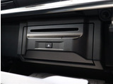 『1台』のお車に対して、こだわって仕入れを行っております。オプション装備装着車となります!