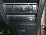 オートマチックハイビームとは、先行車や対向車のライトを認識し、ハイビームとロービームを自動で切り替える機能です。夜道の視界を確保します。詳細は販売店スタッフまでおたずねください。
